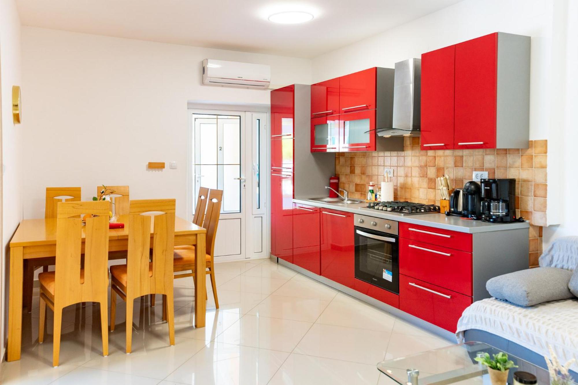 Foric Apartments With Outdoor Heated Pool Rab Town Luaran gambar
